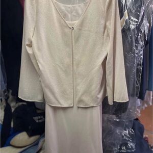 Night Way Collections 2-Piece Formal Dress Set – Size 14 – Champagne Sparkle